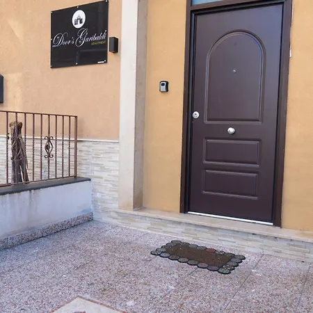 Holiday home Door's Garibaldi *