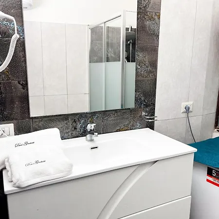 Door's Garibaldi Vakantiehuis Catánia